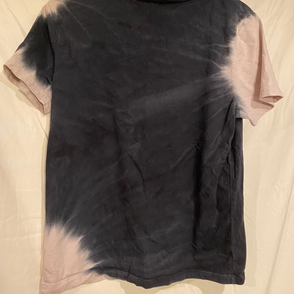 Pink and black vans tee shirt - Picture 2 of 3